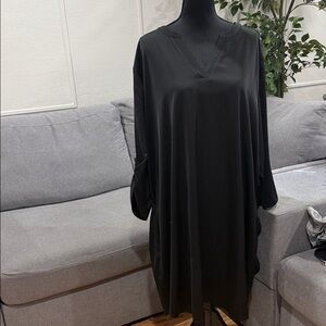 Maurices Black V-Neck Midi Dress